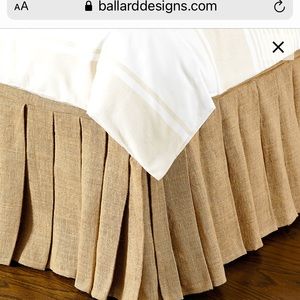 Ballard Designs Pleated Burlap/Linen bedskirt TWIN